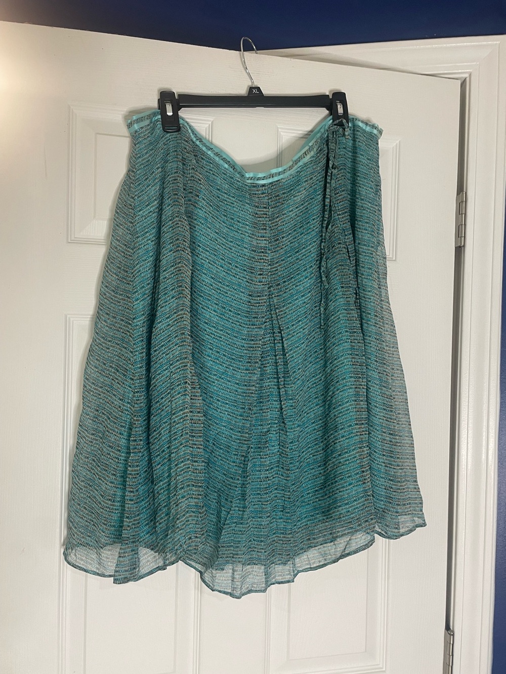 CONTEXT vintage teal silk skirt - size 18